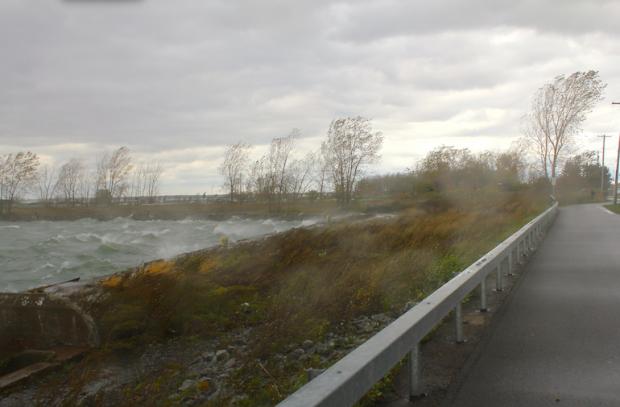 Late October storm batters Wilkeson Pointe Park
