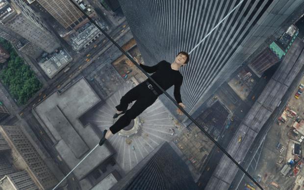 Joseph Gordon Levitt in The Walk.
