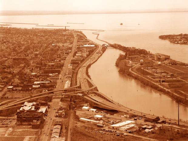 Niagara Street, Buffalo by Frank O'Connor
