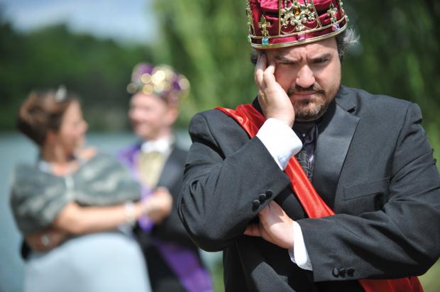 Matt Witten as Leontes in The Winter's Tale.
