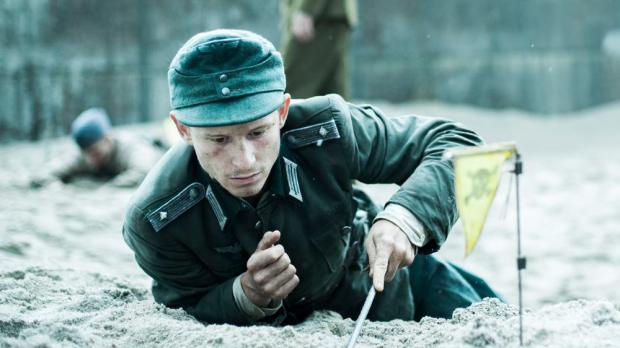 Joel Basmans in Land of Mine.
