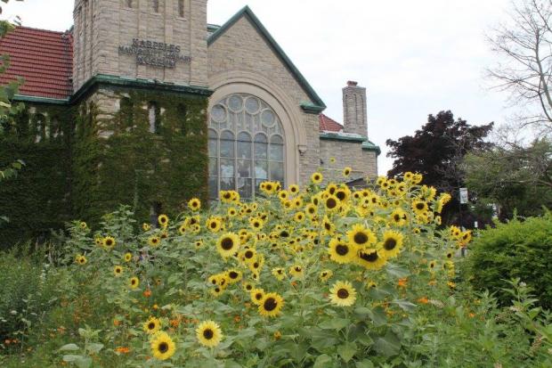 The Shakespeare Garden in front of the Karpeles Manuscript Museum at Porter and Jersey
