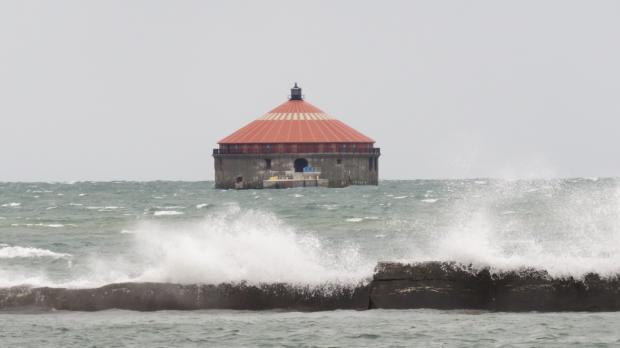 Buffalo's drinking water intake, at the confluence of Lake Erie, the Buffalo River, and the Niagara River strait.&nbsp; Photo by Jburney
