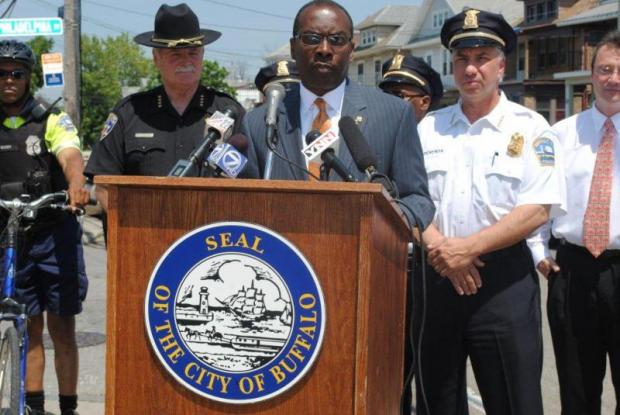 Mayor Brown with Derenda and Erie County Sheriff Tim Howard in 2013.&nbsp;
