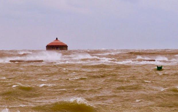 Lake Erie rises into Buffalo Harbor&nbsp; &nbsp;Photo by Jburney
