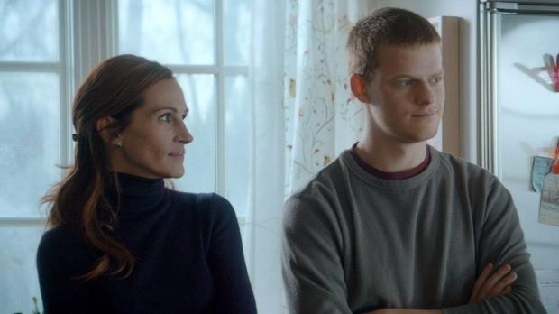 Julia Roberts and Lucas Hedges in Ben is Back. 
