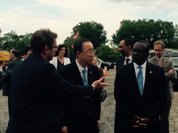 UN Secretary General Ban Ki-Moon and Buffalo Mayor Byron Brown at the Solar City site.
